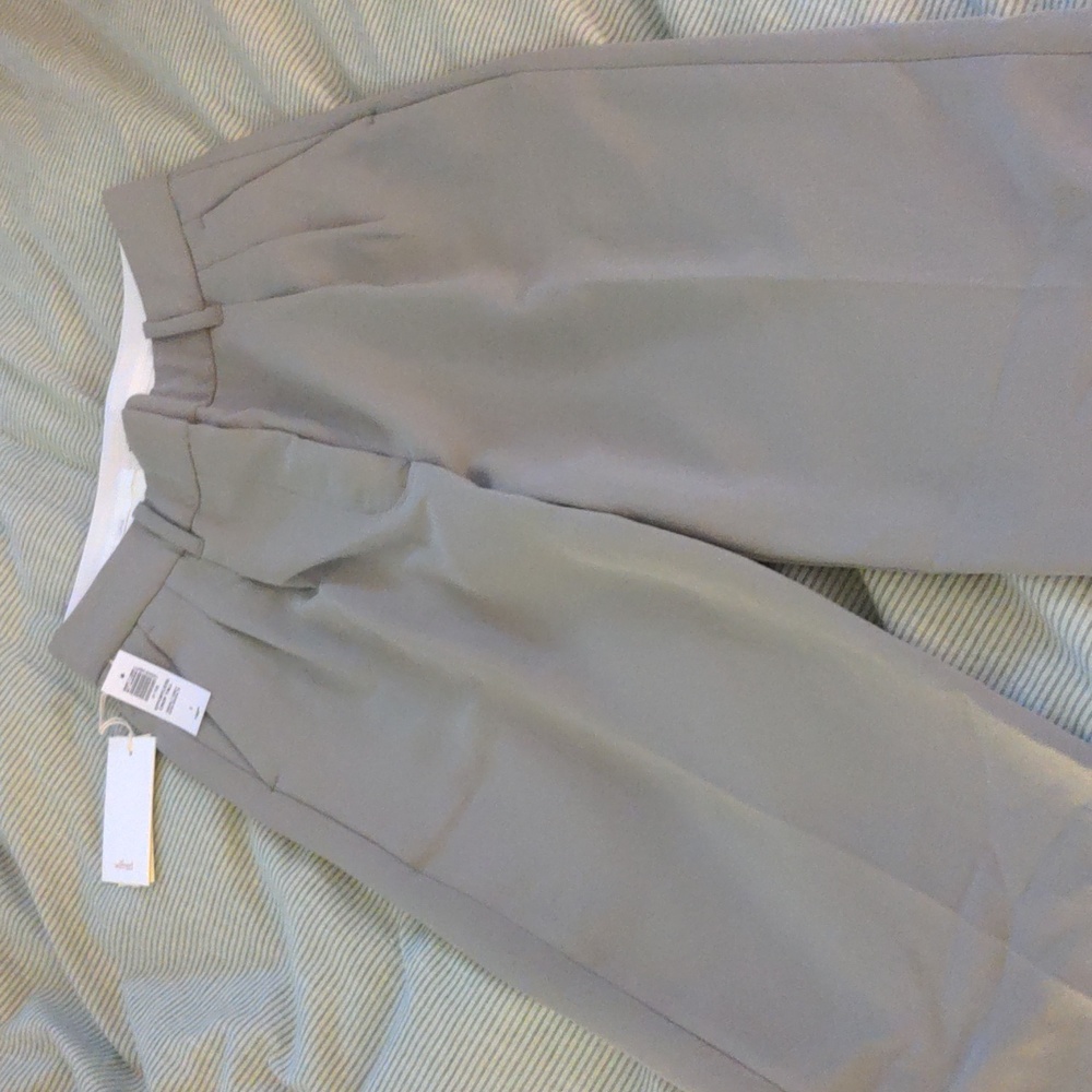 Aritzia Wilfred Effortless Crop Tall